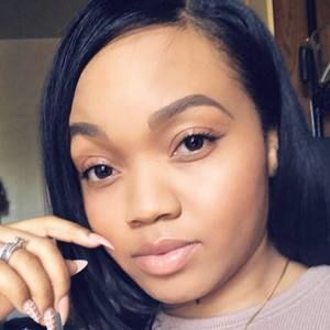 Meet your Posher, Cori